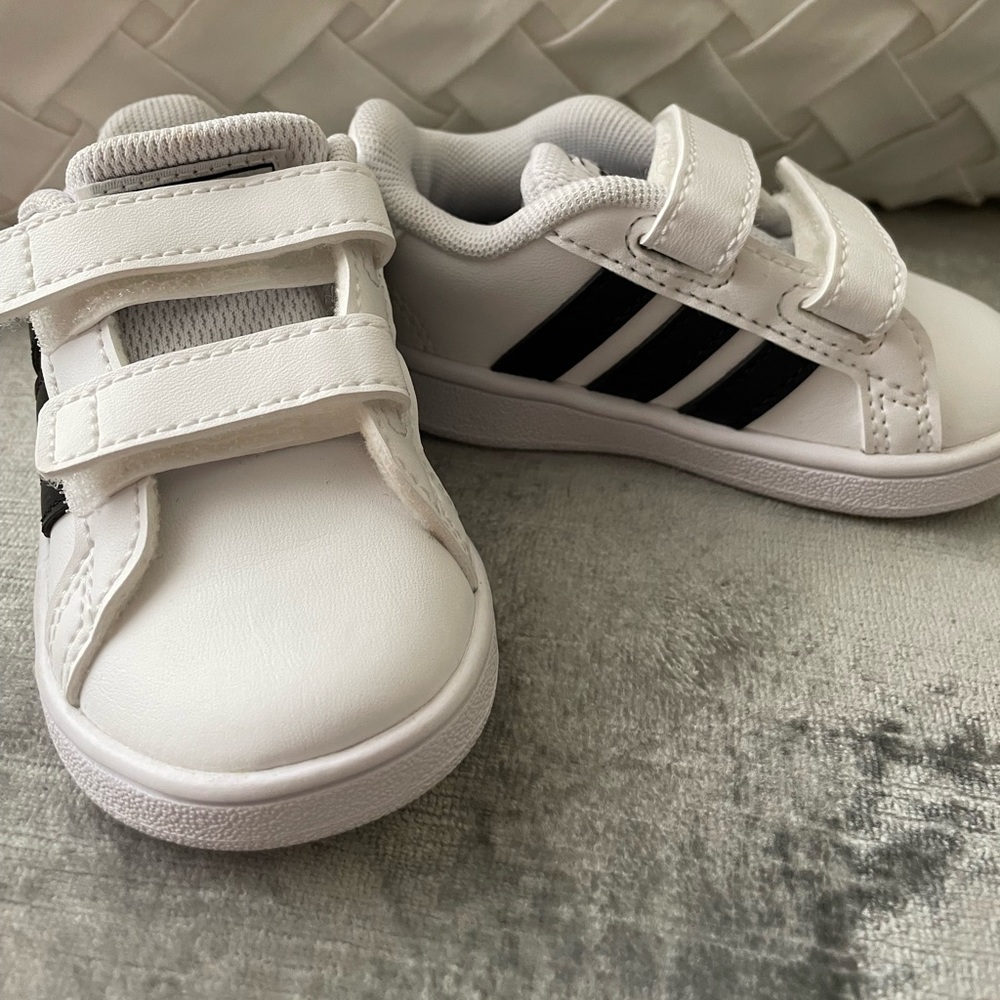 SOLD NWOT adidas sneakers